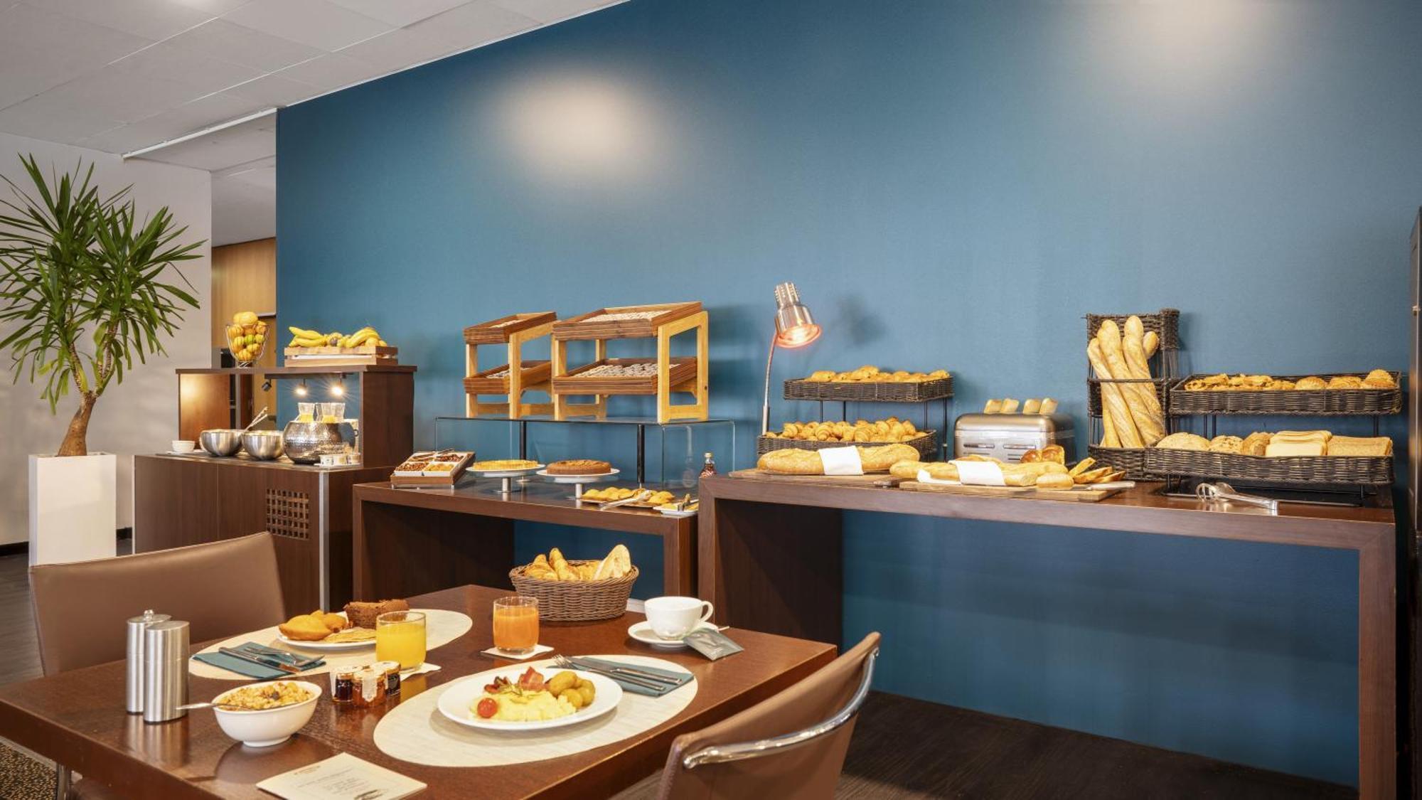 Residhome Suites Paris Senart ลิอูซองต์ ภายนอก รูปภาพ