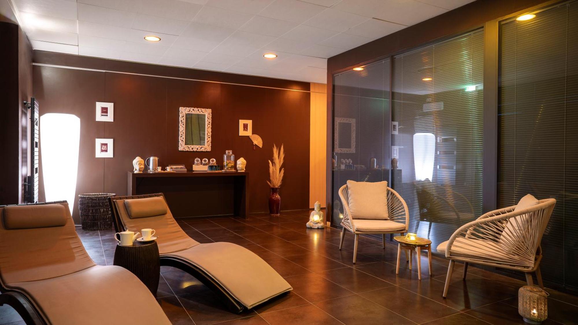 Residhome Suites Paris Senart ลิอูซองต์ ภายนอก รูปภาพ